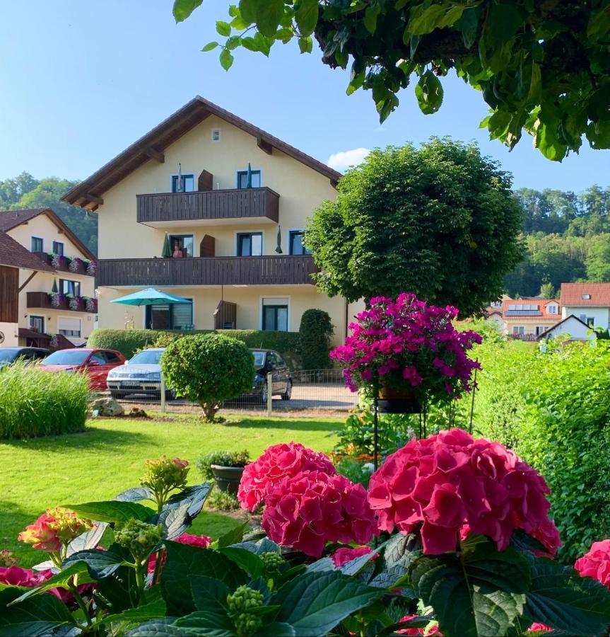 Gaestehaus Biedermann Kinding Exterior foto